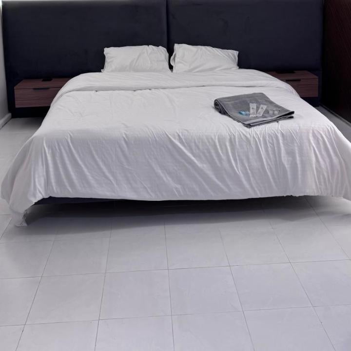 Aurum Azure Thumbnail