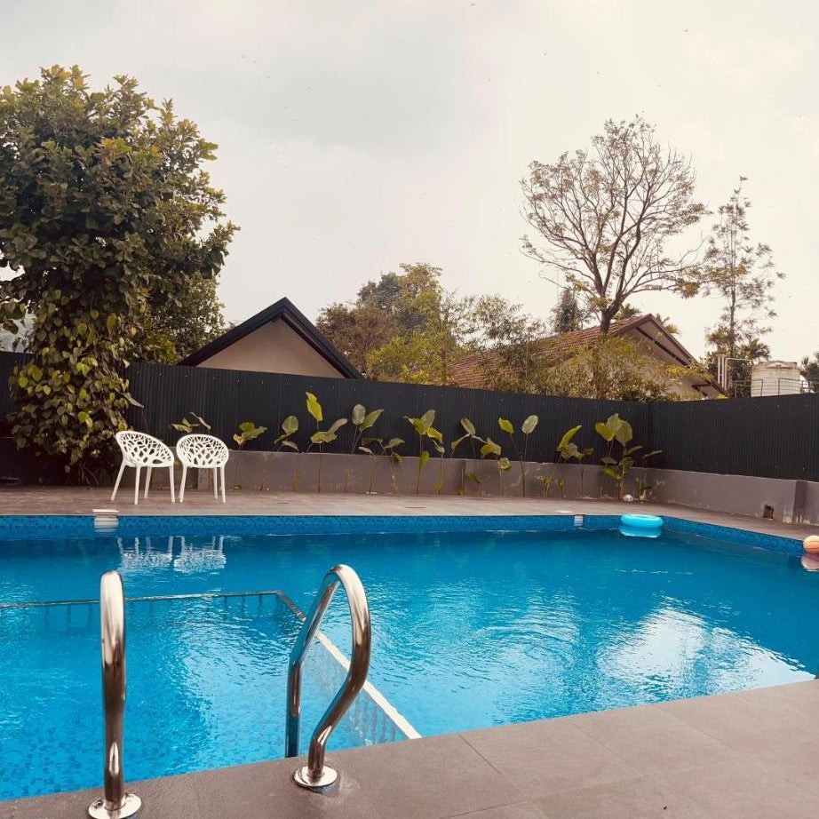 Mount Wave Holiday Pool Villa