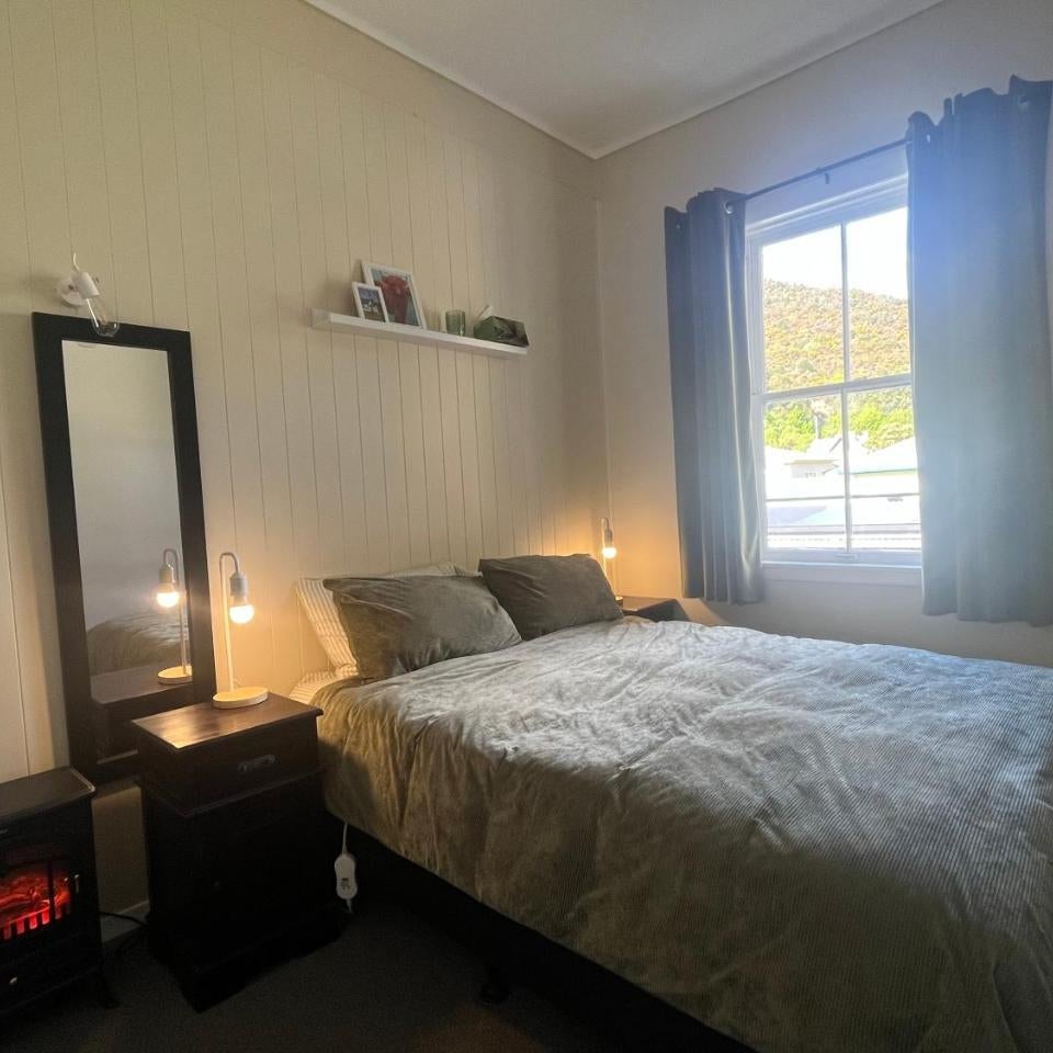Nourish Reefton & Wilsons Hotel