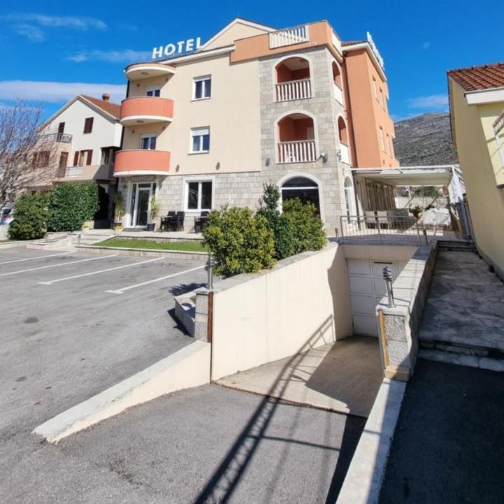 Hotel Acimovic Thumbnail