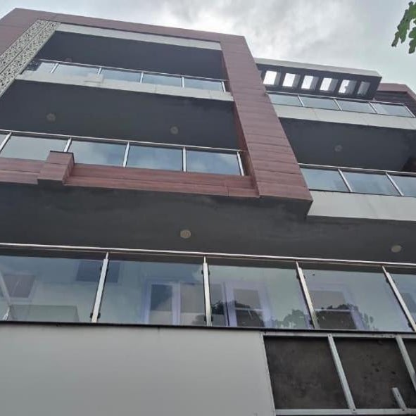 Hotel Fortune Home Residency Near Spectrum Mall Sector 72