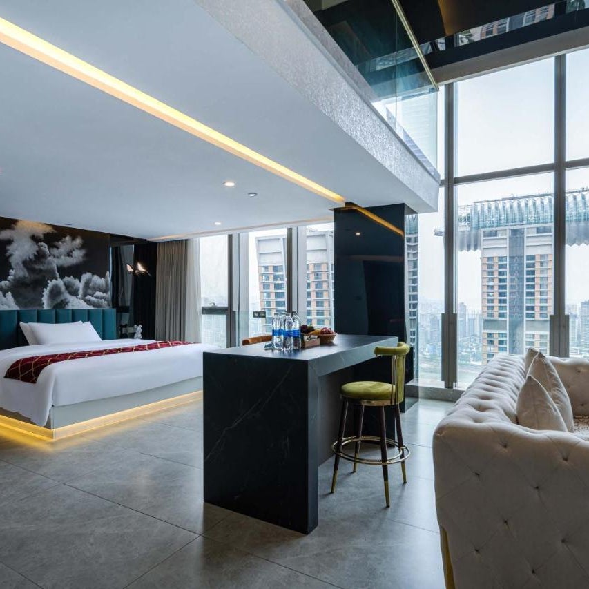Chongqing Tianlai Cloud Sky River View Hotel (Raffles City Chongqing, Jiefangbei Branch)