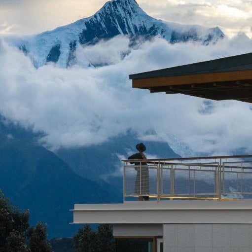 LOSTVILLA(Deqin Meri Snow Mountain)