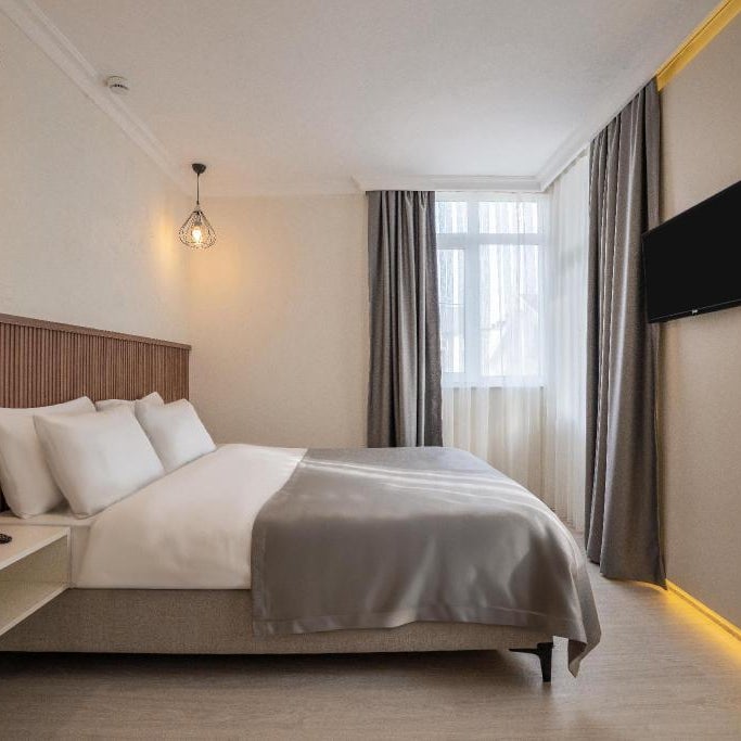 Ola Hotel