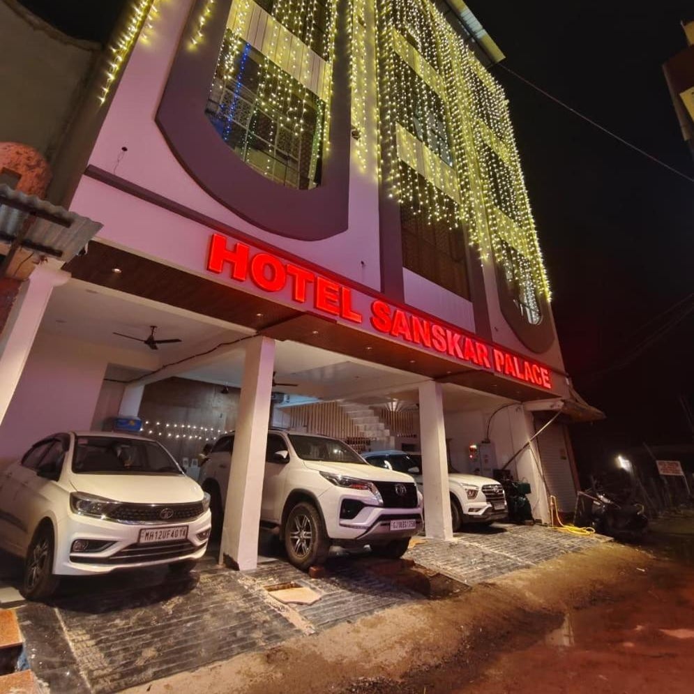 Hotel Sanskar Palace