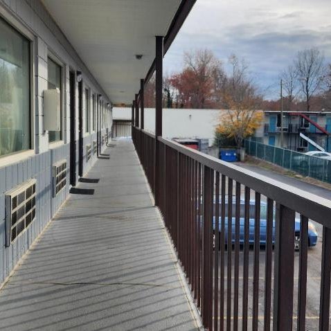 Eagle Inn by Hotel O Richmond Midlothian Turnpike Thumbnail