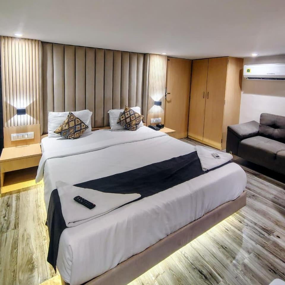 hotel Sunrise Residency International Airport