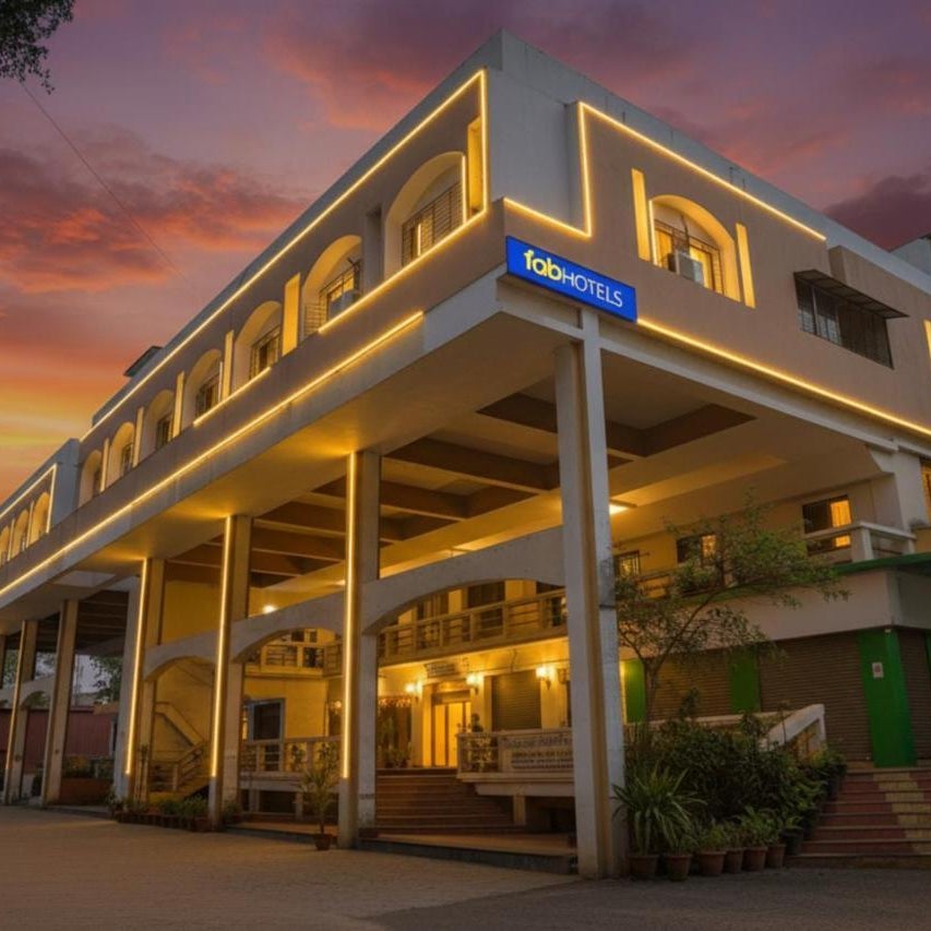 FabHotel Om Sai I