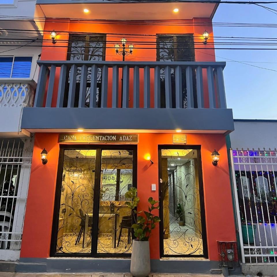 Casa Presentacion Adaz Hotel