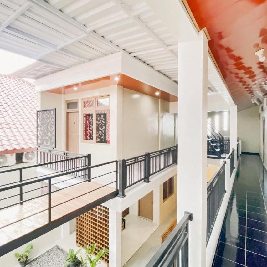 Homestay Syariah Cahaya Panca Arga near Grand Artos Mall Mitra RedDoorz
