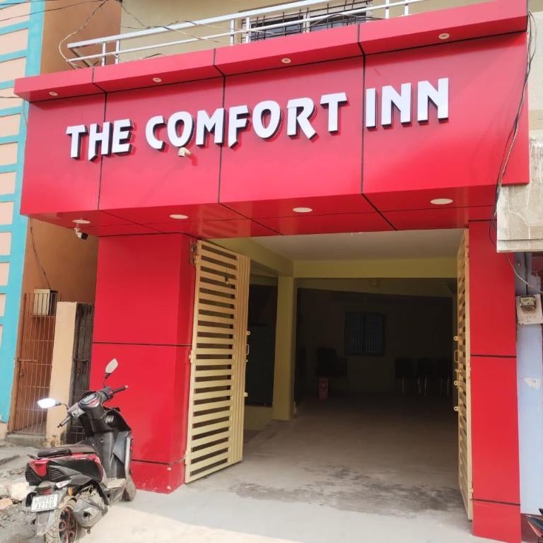 THE COMFORT INN