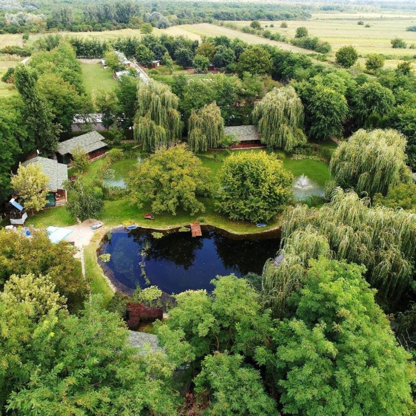 Acacia Village