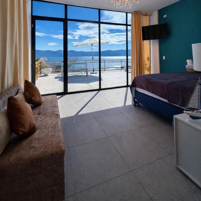Hotel y Restaurante Buganvilias