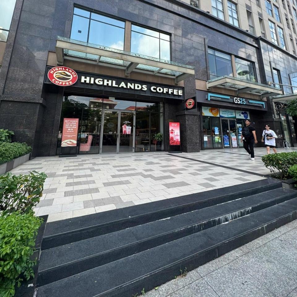 Tresor Residence by Maison de Gu - Premium Studio, 2BR & 3BR Apartments Near City Center - 5 Mins Ben Thanh Market Thumbnail