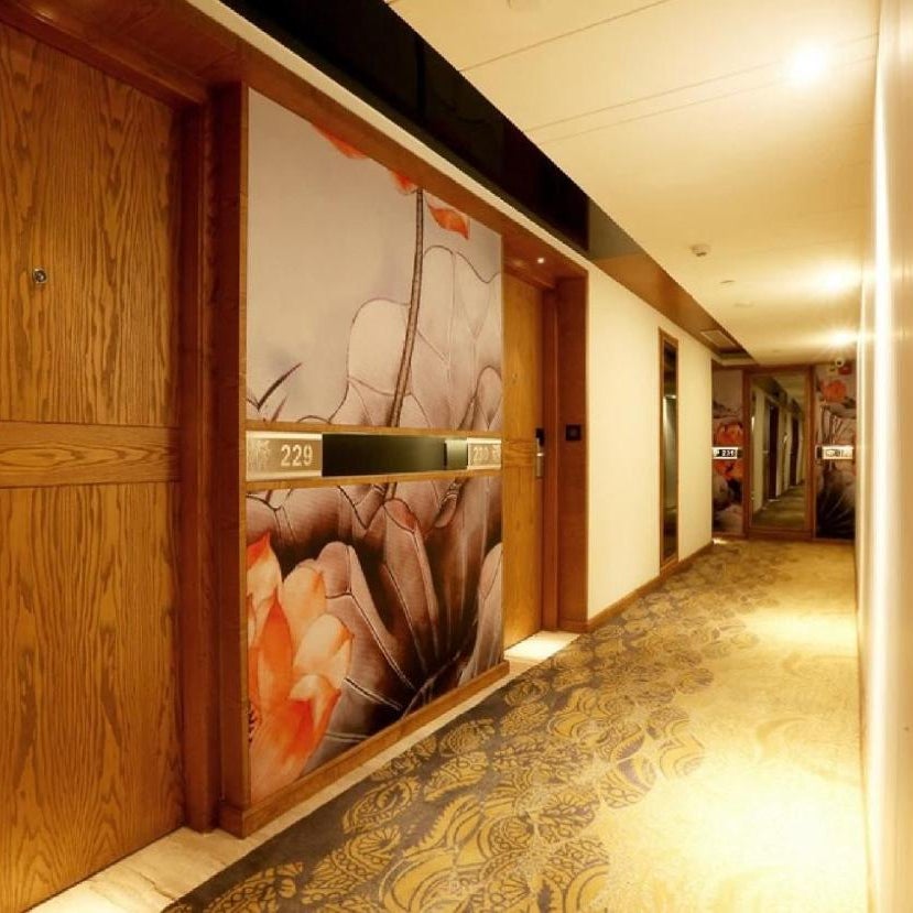 Hotel Paragon Suites Delhi Airport With One Way Airport Trasnfer Thumbnail