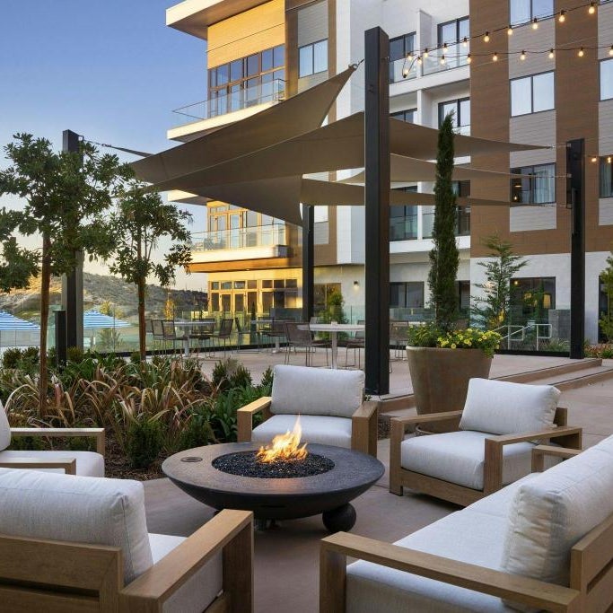 Courtyard by Marriott Sand City Monterey Thumbnail