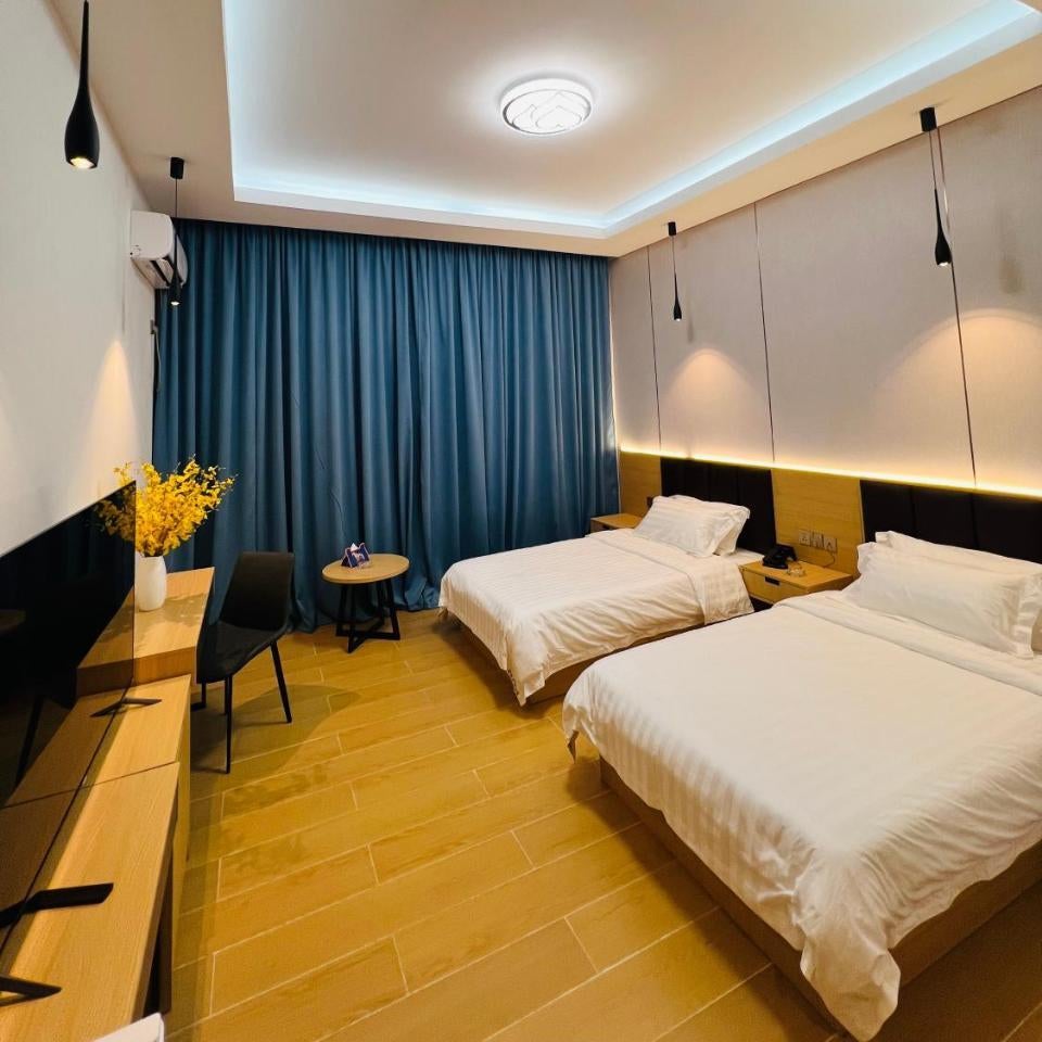 Times Mansion Hotel - Single size twin bed