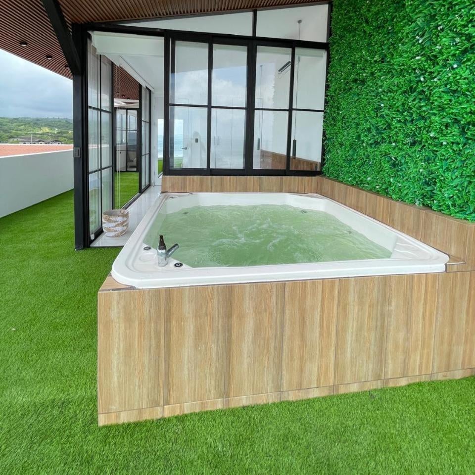GLAMSUITE FRENTE AL MAR con HIDRO