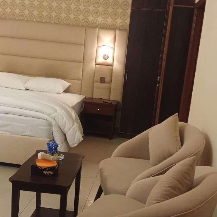 Expo Lodges Thumbnail
