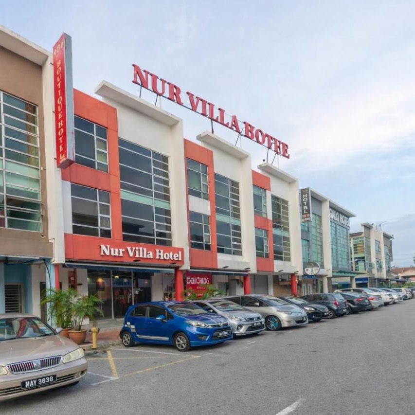 Capital O 91277 Nur Villa Hotel
