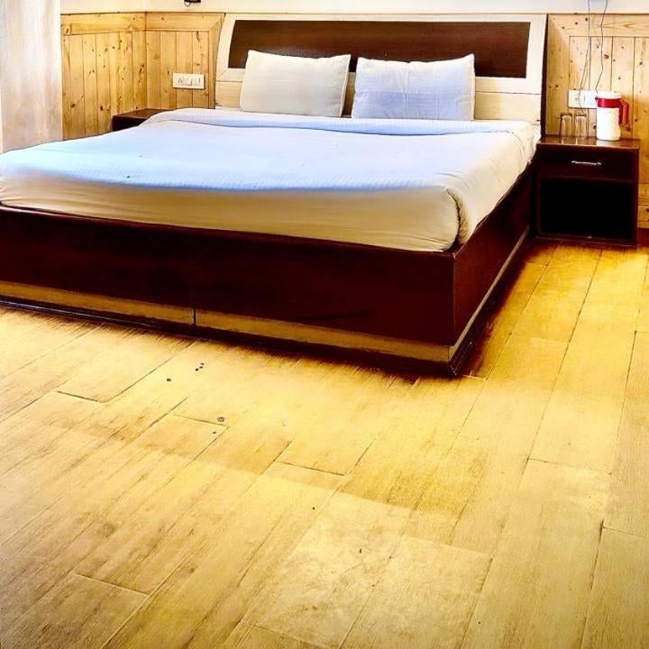 Newlands homestay near mall