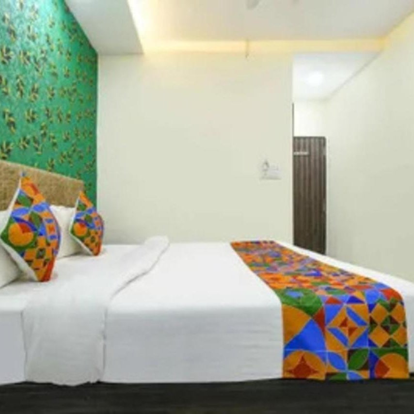 FabHotel Devs Inn