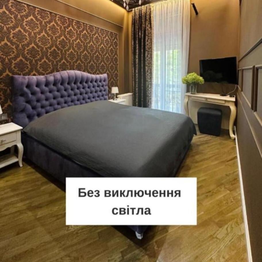 Готель Бутік на Кобилянській Мон Арт Thumbnail