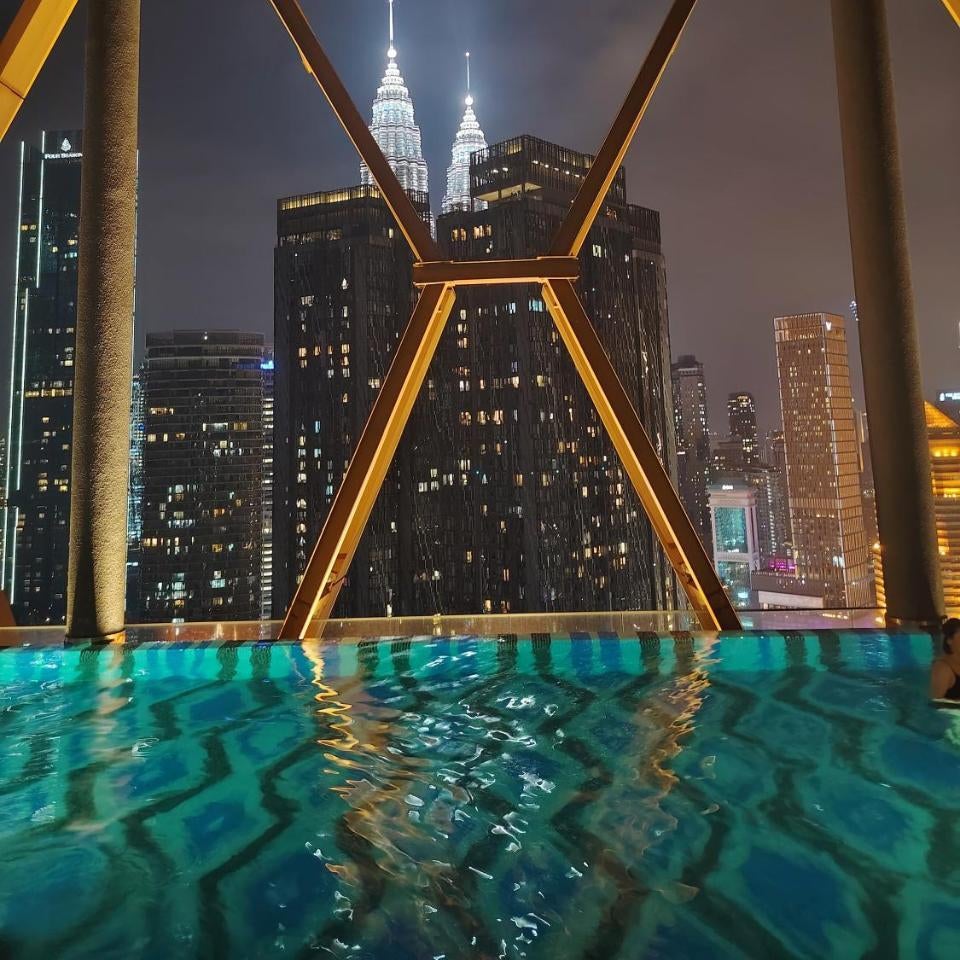 Scarletz Suites KLCC by near twin tower Thumbnail