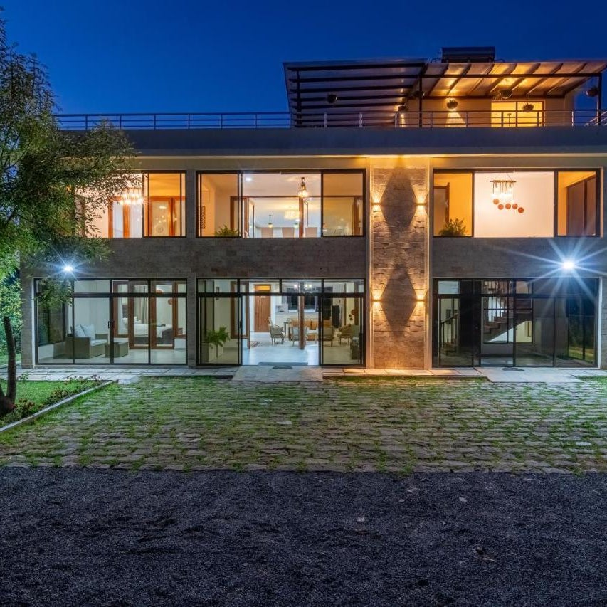 OSOTUA Villa 18 Home Hotel Nanyuki 7 Bedrooms 14 Guests Thumbnail