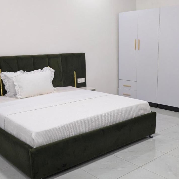 ZEBRA CLASSIC b&b kibagabaga Thumbnail