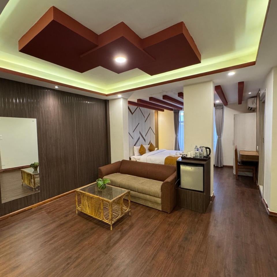 Evara Hotel & Apartment Thumbnail