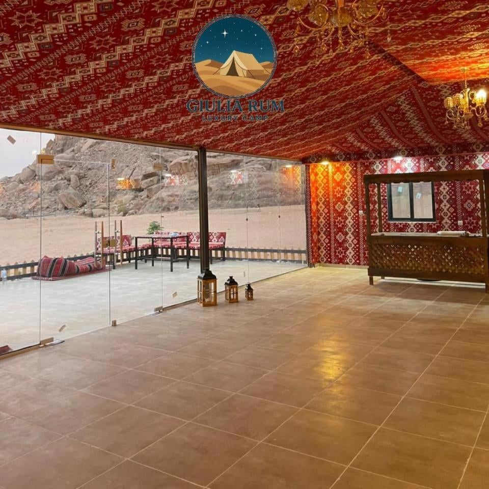 Giulia Rum Luxury Camp Thumbnail