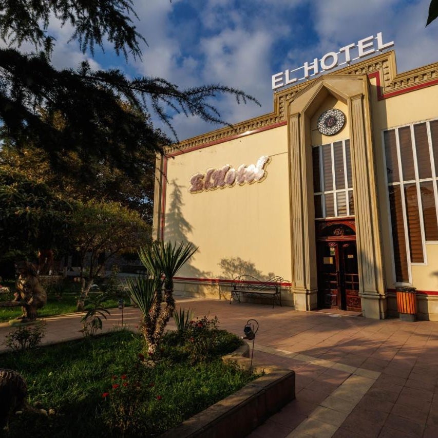 El hotel Thumbnail