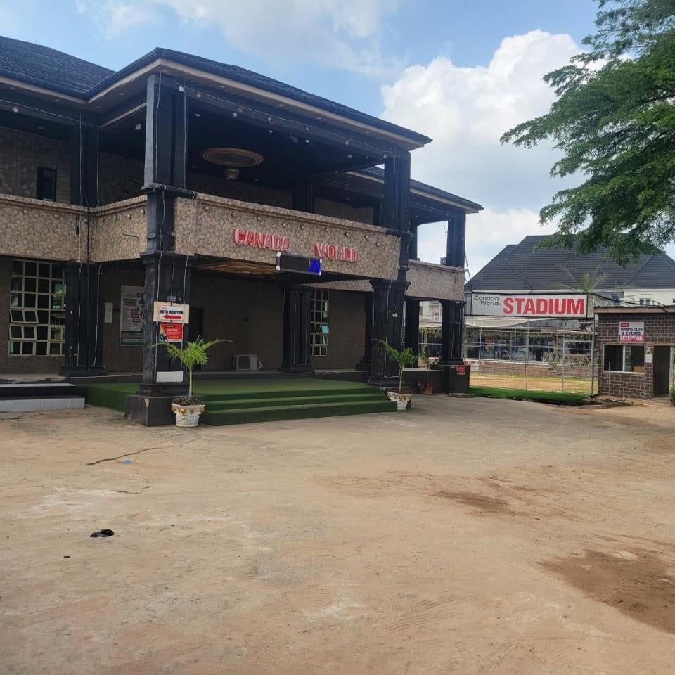 Canada World Hotel Thumbnail