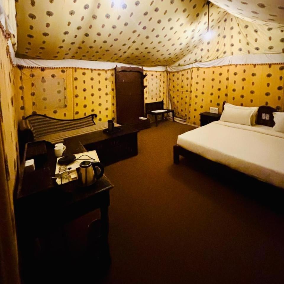 Best Al Luxury Desert camp