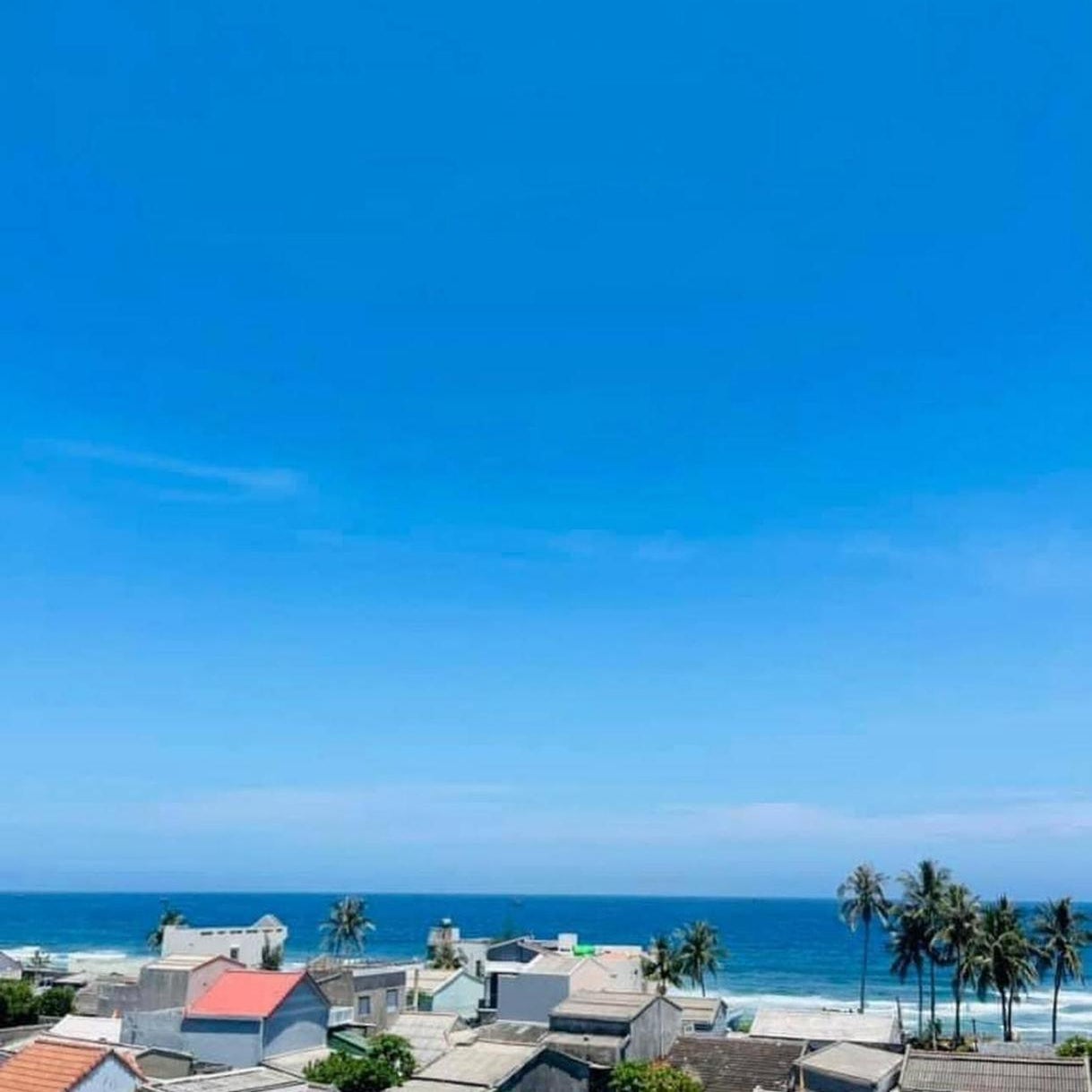 Khách Sạn View Biển - Homestay Sân Vườn - QUANG VINH Đảo Lý Sơn -Vị Trí Trung Tâm Đảo - Cạnh Bến cảng và Quảng trường
