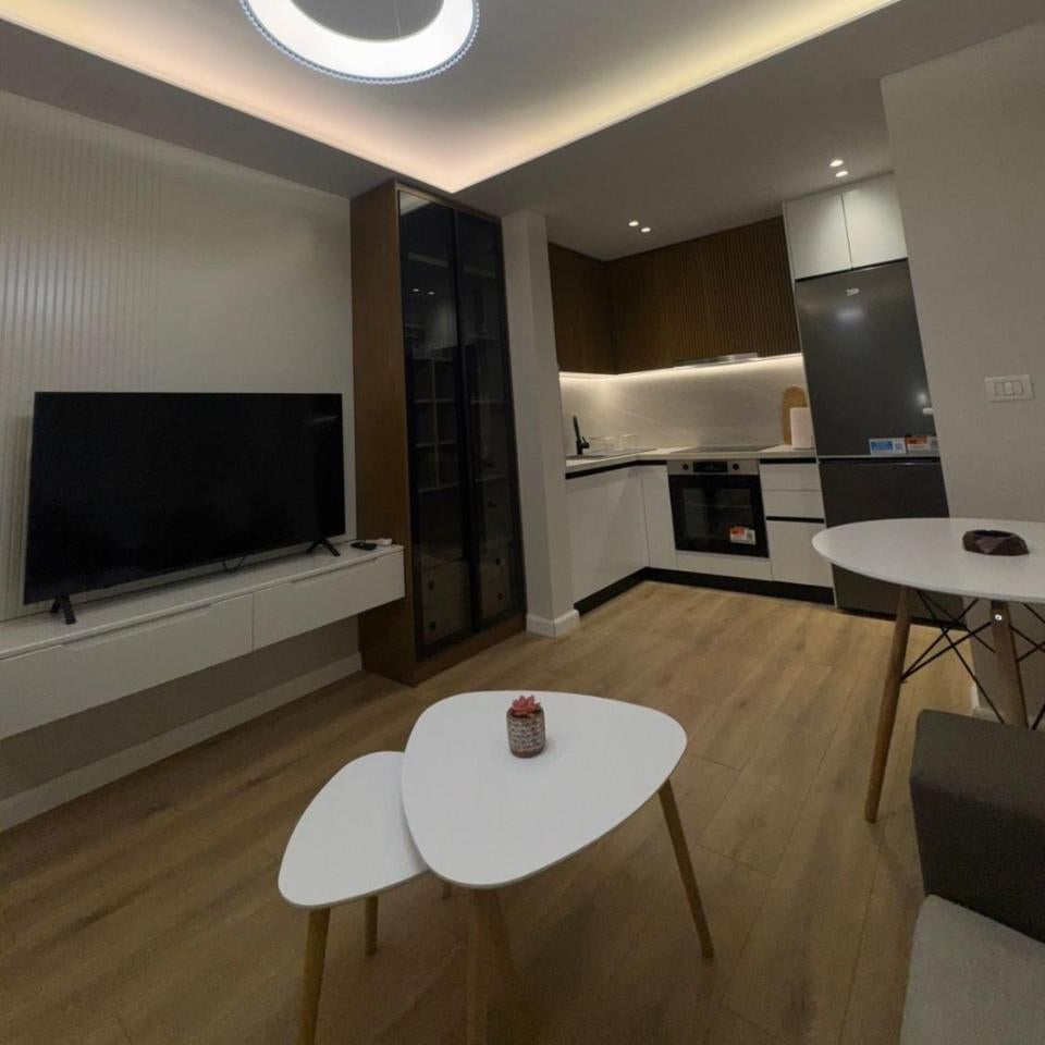 GLAR 1 Br Appartment M Shyri
