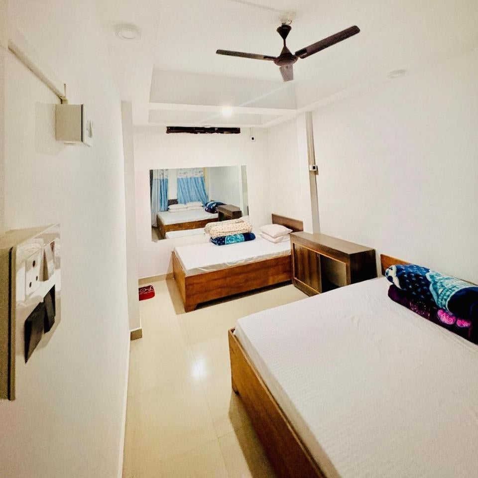 Mannat Lodge