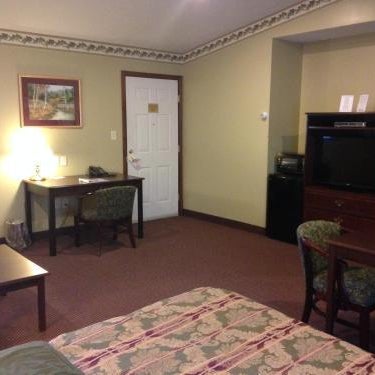 Fred's Inn Restaurant & Lodging Thumbnail
