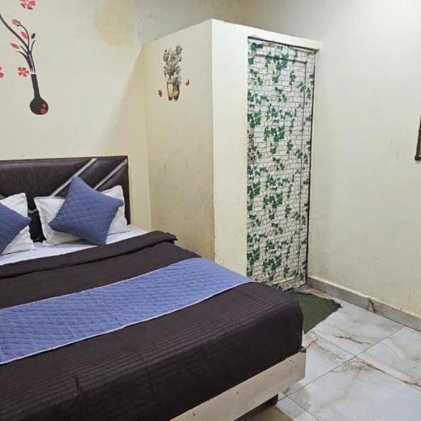 Himalay Guest House
