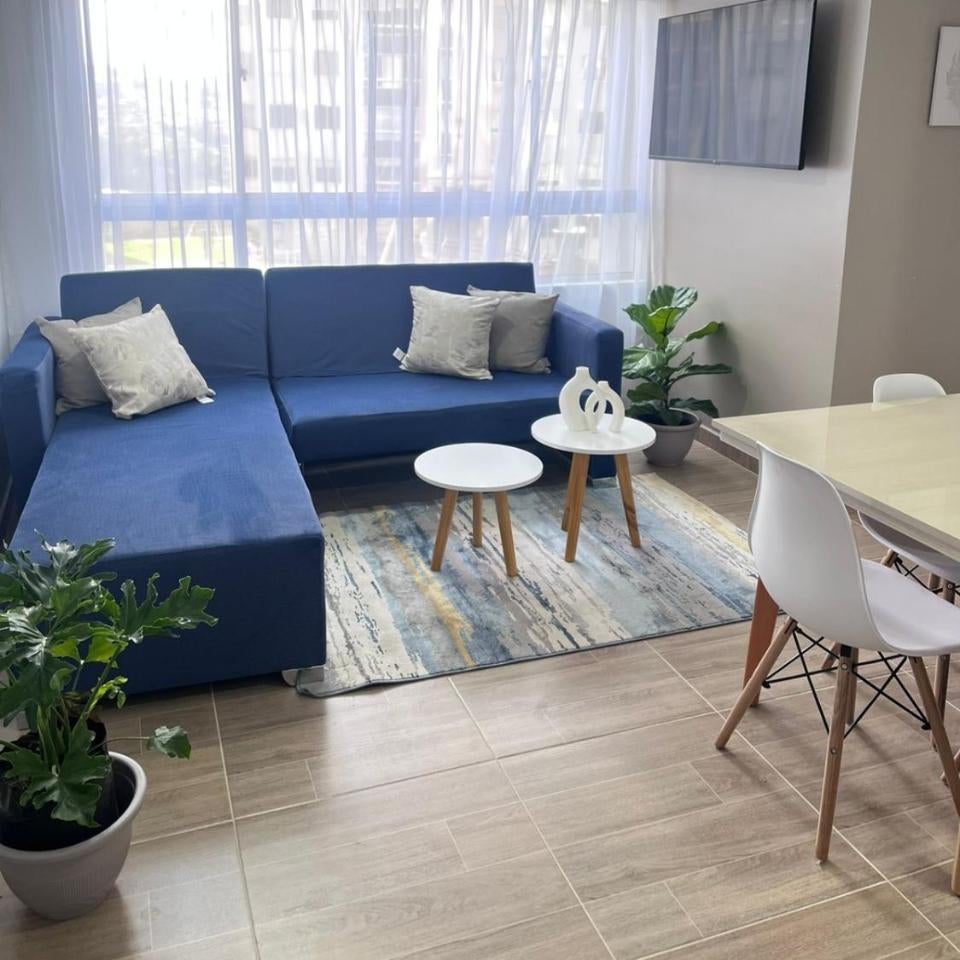 Hermoso apartamento junto al terminal y cable Thumbnail