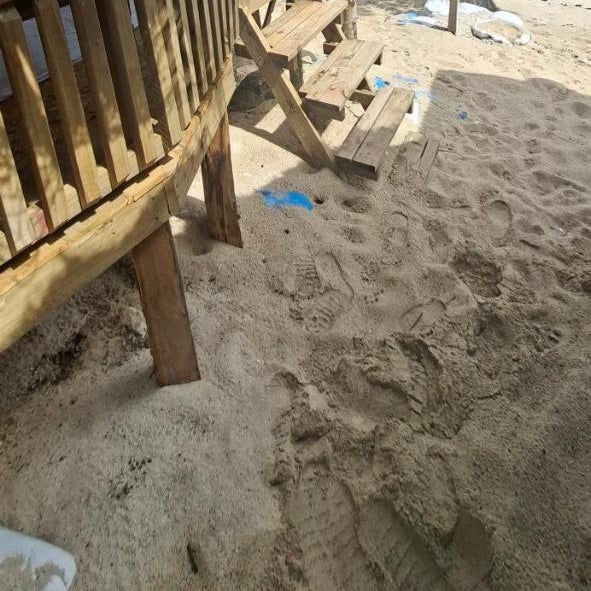 Manusina Beach Fale