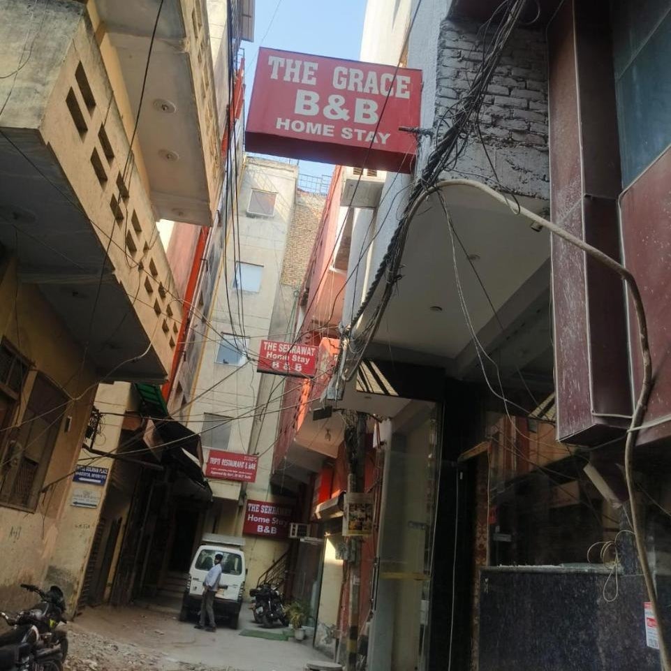 Hotel Morya Suites IGI Airport