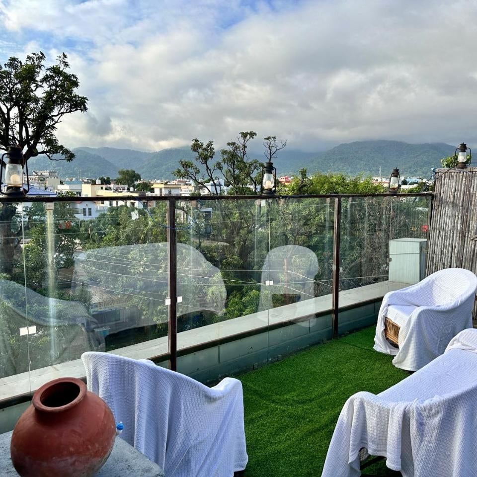 Tulsi Inn