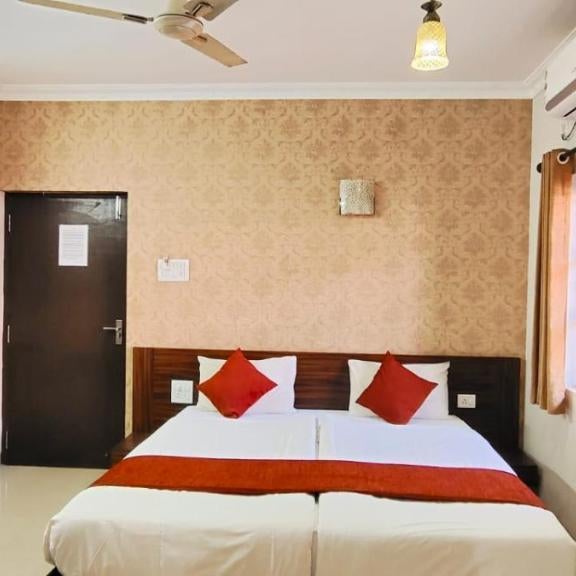 Babylon Hotel Baga Beach