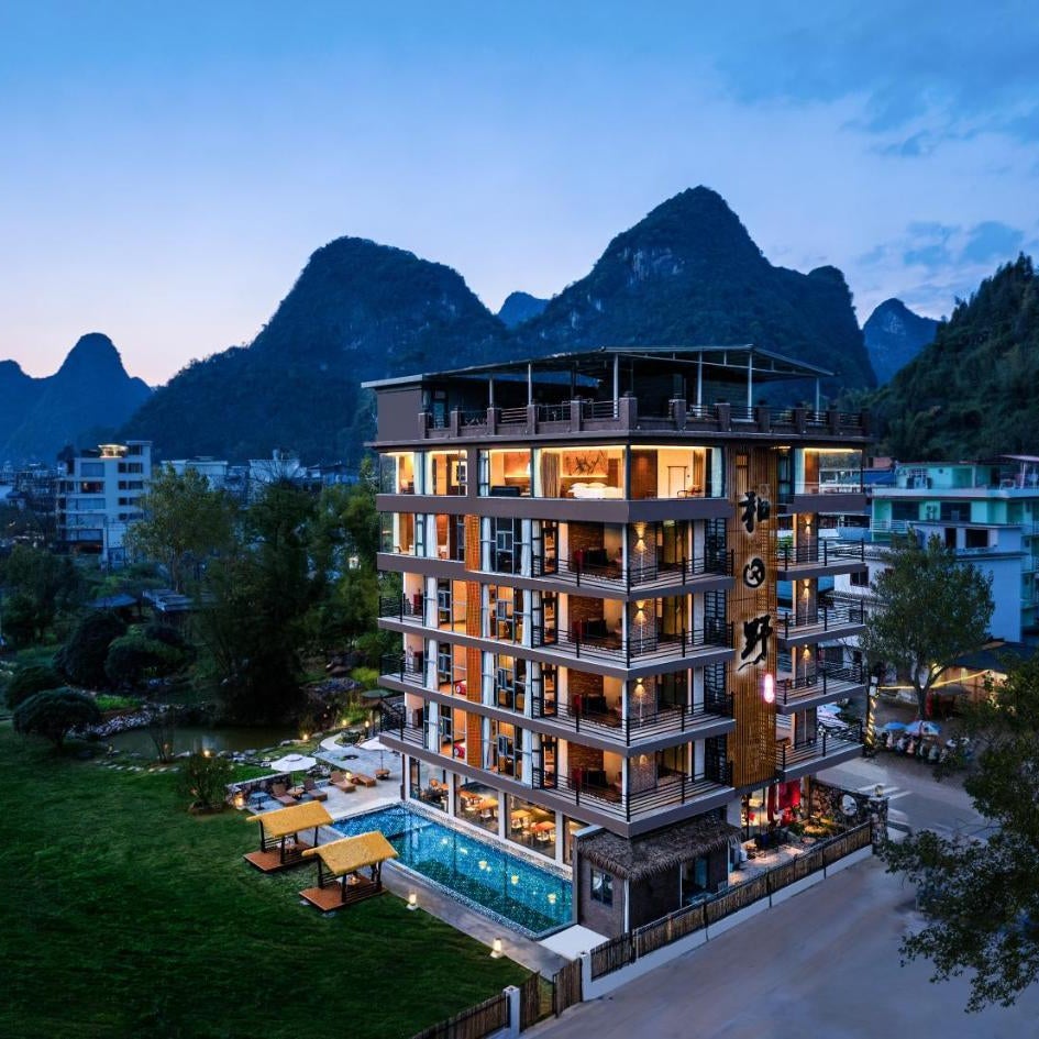 Meadowscape Resort at Yulong River - Karst Views & Infinity Pool & Tickets Reservation Service & Free Laundry