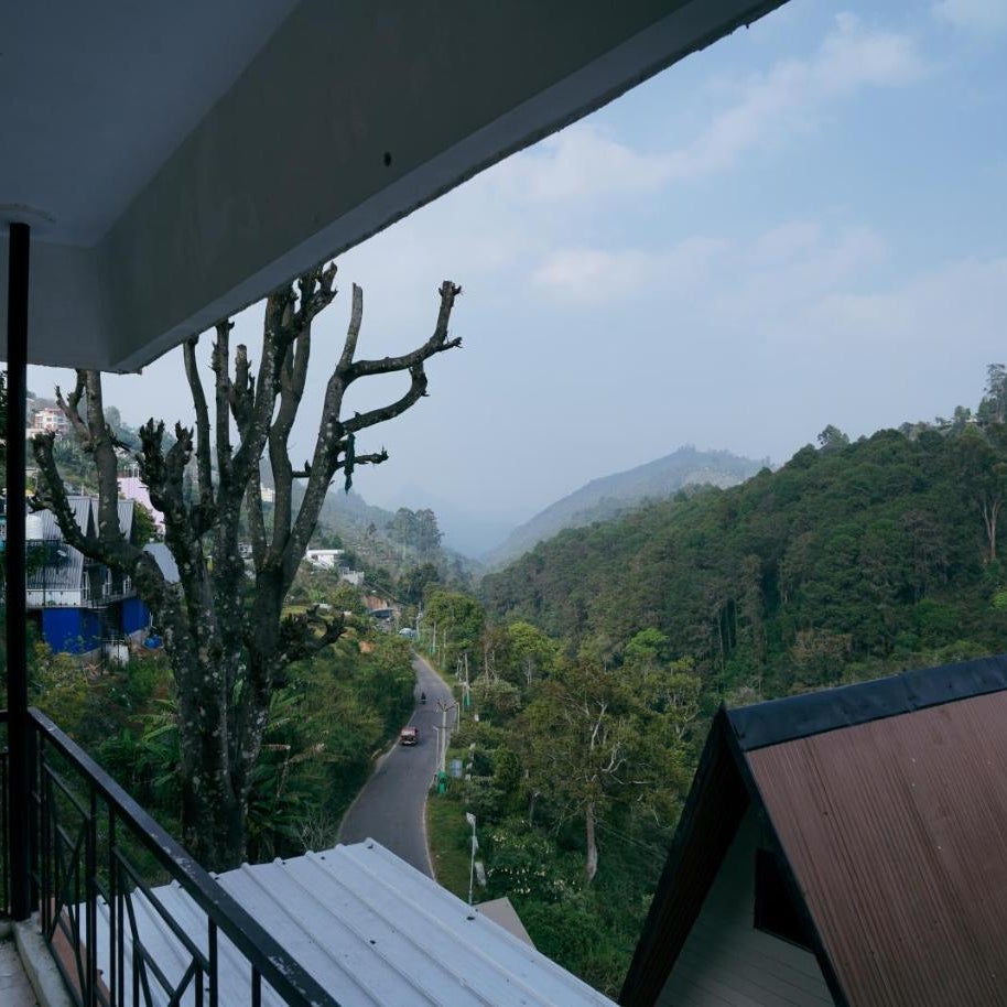 Syntilla Silver Cascade Inn - Near Silver Cascade Falls, Kodaikanal, Budget & Family Stay