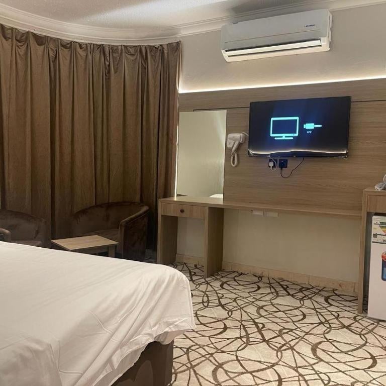 Dvina Hotel دفينا Thumbnail