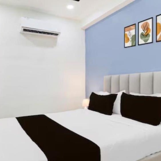 Townhouse Manipal University Highway King Bagru Formerly Golden Hotel