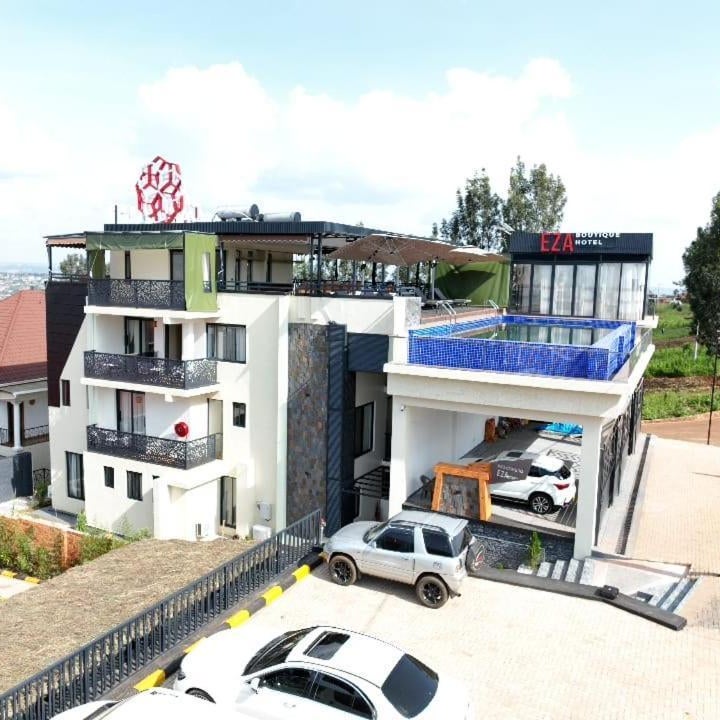 Eza Hotel